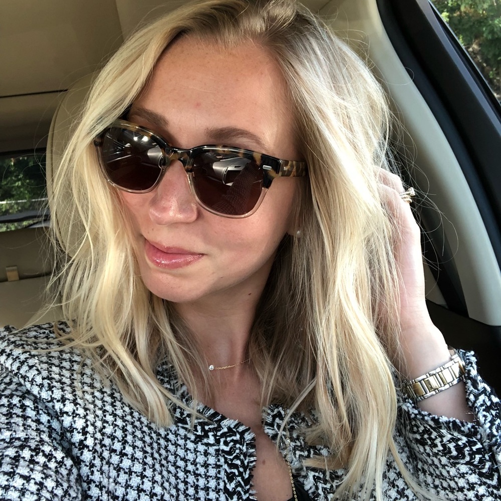 Meet your Posher, Stephanie